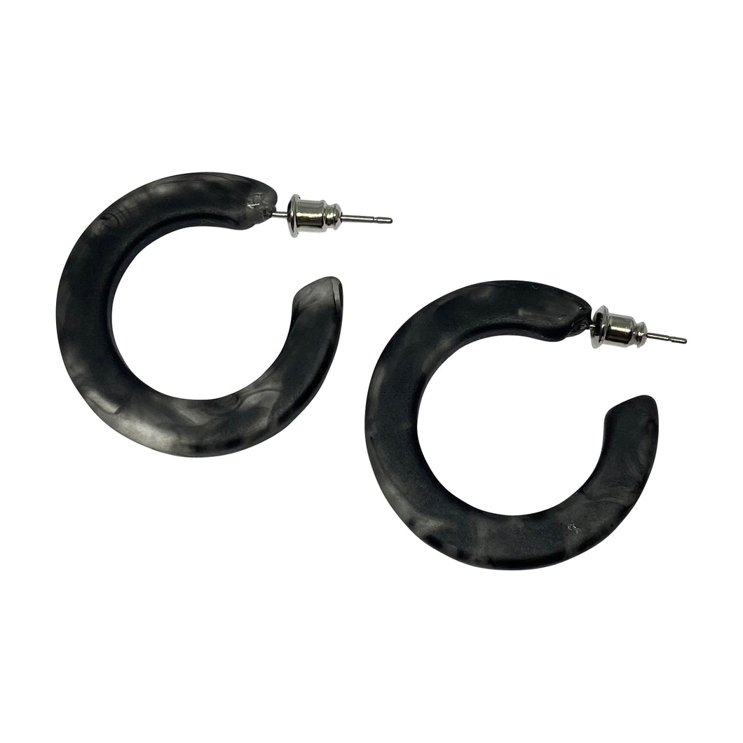 SMALL RESIN FLAT HOOP EARRING